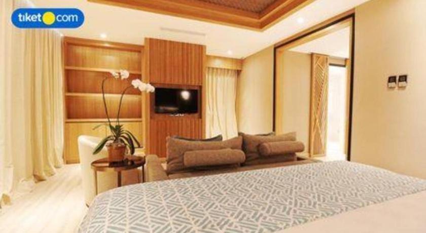 The Rinra Hotell Makassar Eksteriør bilde