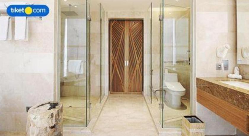The Rinra Hotell Makassar Eksteriør bilde