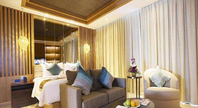 The Rinra Hotell Makassar Eksteriør bilde