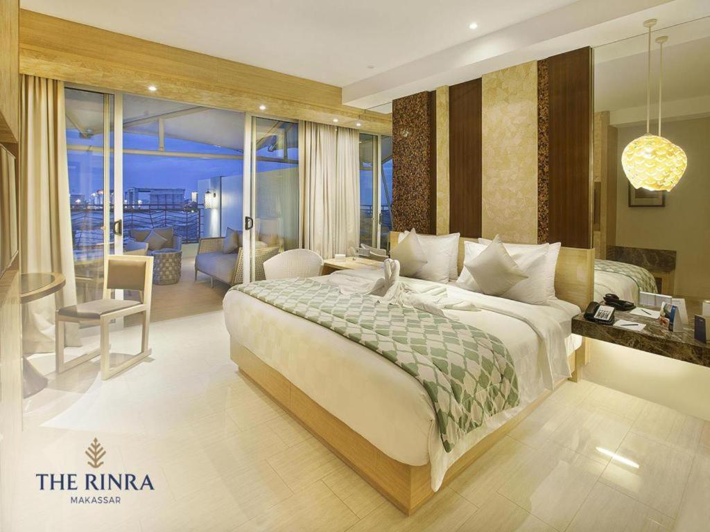 The Rinra Hotell Makassar Eksteriør bilde